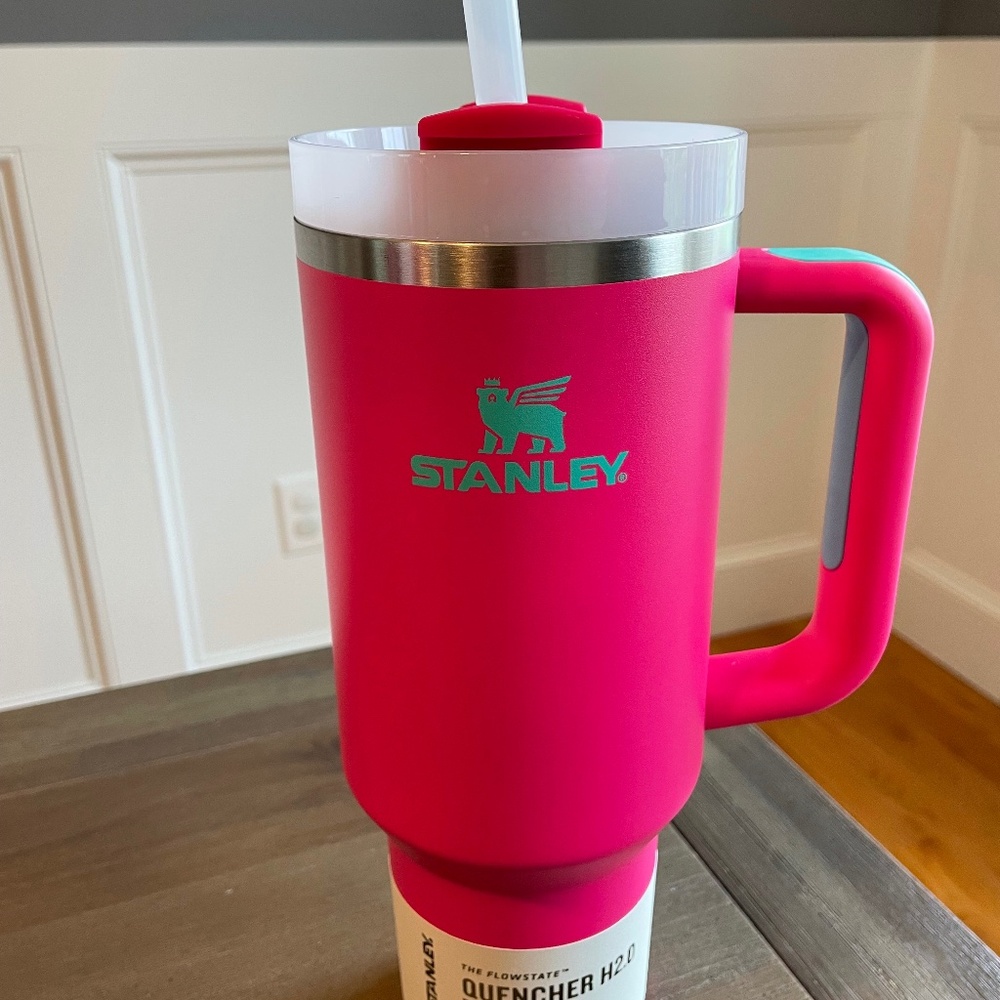 Unreleased Stanley Urban Outfitters Passion Pink 40 Oz BNWT
